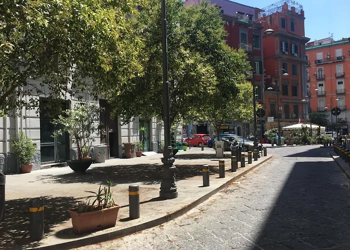 Inner Naples